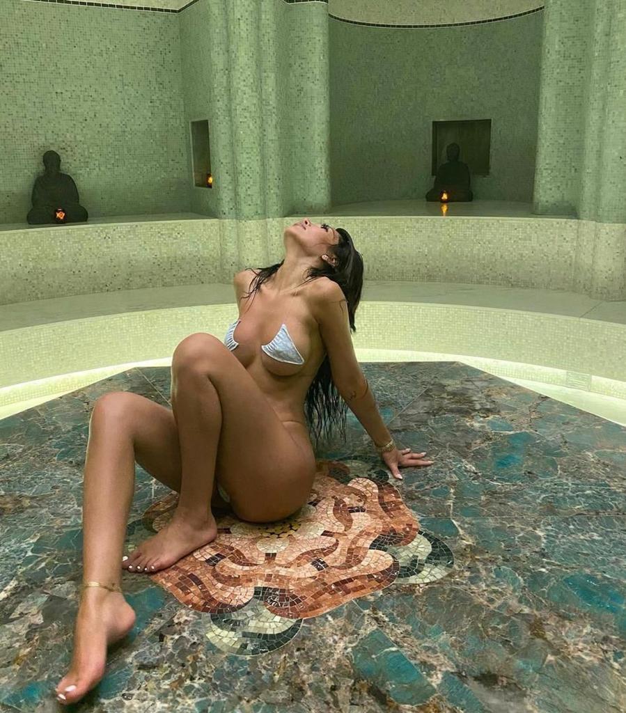 Групповые фантазии: реализация без риска, зеркало множественности